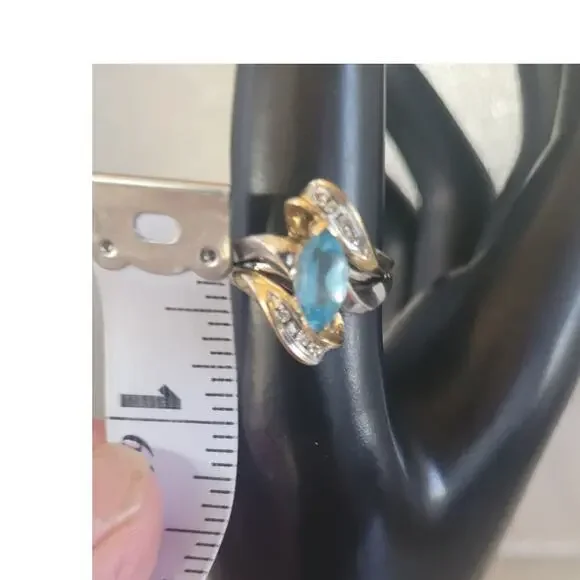 Vintage Marquise Topaz and Round Diamonds Ring 10 KT Yellow and White Gold 7.5 - Picture 7 of 7